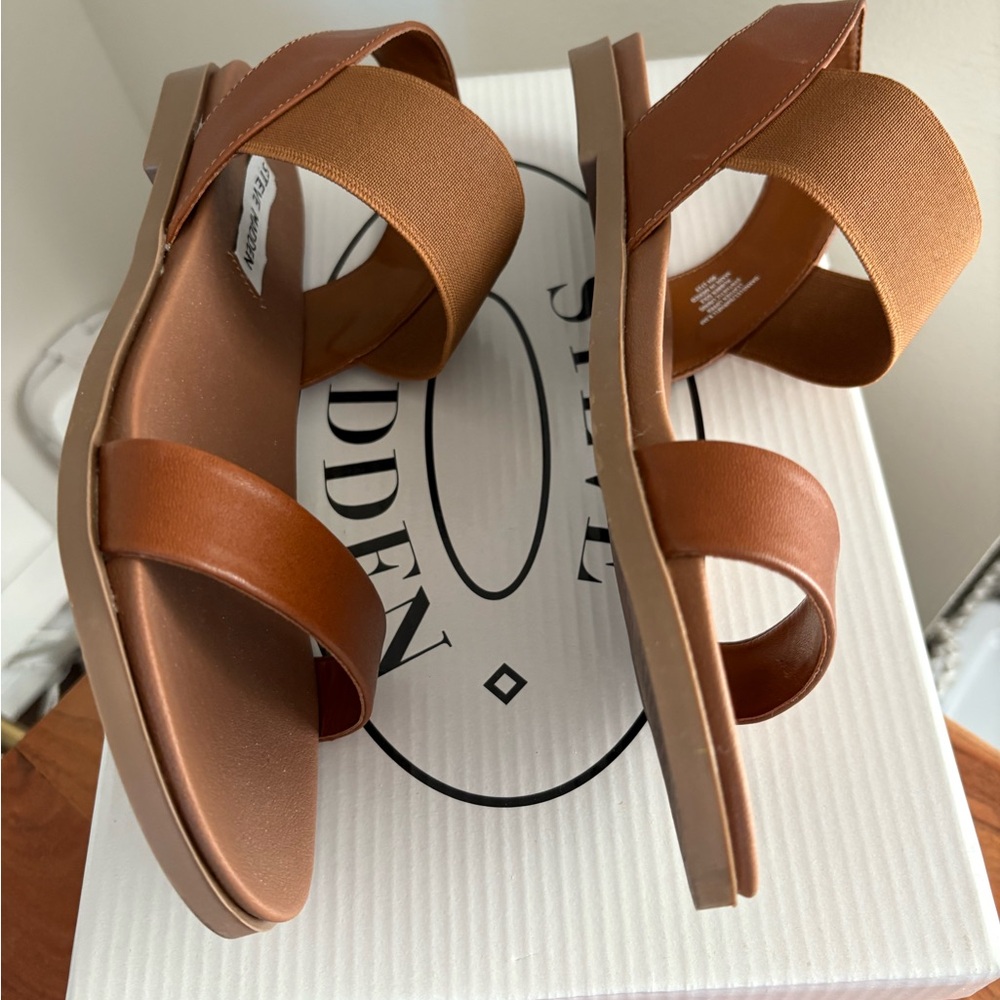 Steve Madden Tan Brown Women's Darnell Sandals - Picture 2 of 6